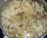 しめじとコーンの中華スープ作り方6写真