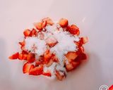 レンジで簡単!食べ切りサイズの苺ジャム作り方1写真