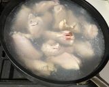 青じそドレッシングで鶏手羽元の煮込み作り方1写真