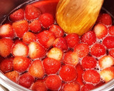 小粒いちごのハチミツ煮♡時短♪簡単♪安心作り方4写真
