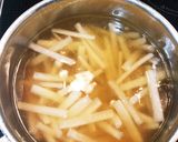 卵とワカメのコンソメスープ作り方3写真