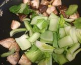 チンゲン菜としいたけと卵の炒め物♪作り方3写真