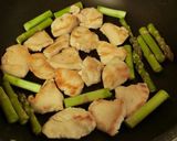 鶏胸肉とアスパラガスの青じそ漬け作り方3写真