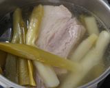 手作りラフテーの煮込み出汁で沖縄そば作り方1写真