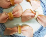 簡単！ハムとチクワでリボン♡お弁当にも作り方3写真