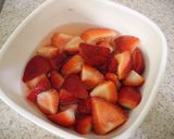 マンマ直伝FRAGOLE AL VINO作り方4写真