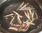 鉄分補給　煮干しの味噌汁作り方3写真