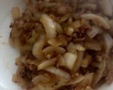 新玉ねぎとひき肉のオイスター炒め作り方3写真