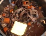 牛すじ肉とプルーンの赤ワイン煮作り方7写真