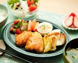 新玉ねぎとリンゴのヨーグルトサラダ作り方5写真