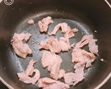 バター香る、豚肉ともやしの味噌汁！作り方1写真