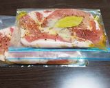 厚切り豚ロースのハーブオイル系冷凍下味作り方2写真