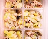 離乳食完了期　豚肉キャベツシメジ味噌炒め作り方5写真