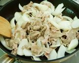 ～簡単～豚こま肉の濃厚ガリバタ丼！作り方3写真