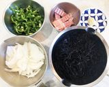 ひじきとベーコンの炒め煮作り方1写真