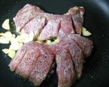 マグロほほ肉のわさび醤油ソテー。作り方4写真