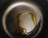 1分で簡単美味しい♡ちくわのごま油炒め作り方1写真