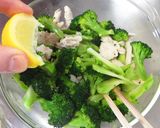 ブロッコリーと鶏のササミの塩レモンサラダ作り方5写真