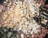 旨味たっぷり！豚挽肉のレタス包み作り方4写真
