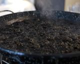 釜揚げしらすのイカ墨パエリア作り方5写真