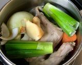 香味野菜を加えて【香味鶏がらスープだし】作り方2写真