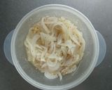 レンジで簡単☆ご飯のお供に・無限玉ねぎ。作り方4写真