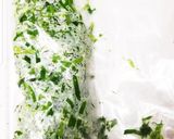 時短★新玉ねぎとかぶの葉油揚げ味噌汁作り方6写真