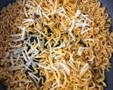 アレンジ袋麺（サッポロ一番 極辛味噌）作り方5写真