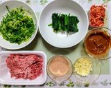 簡単ランチ！挽き肉と法蓮草の台湾まぜ素麵作り方1写真