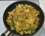 ご飯1杯が大変身!ソース香るキャベツ炒飯作り方4写真