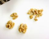 カレー・シチュー・サラダ・ドレに刻み胡桃作り方1写真