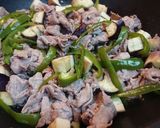 ポークと野菜のの バジルソルト炒め作り方3写真
