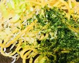 シンプル●しらすパックのレタス焼そば作り方3写真