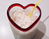 飲みやすい！豆乳&いちご酢ドリンク♥️作り方1写真