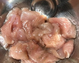 簡単♡柔らか鶏胸肉とキムチの炒めもの♡作り方3写真