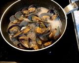 あさりの酒蒸し酢味噌かけ三つ葉とともに作り方4写真