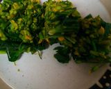 黄色のお花の胡麻味噌合え作り方3写真