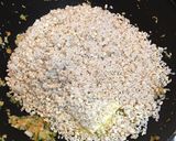 鶏もも肉とキャベツの押し麦ピラフ作り方5写真