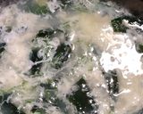 玉ねぎと韓国海苔とワカメのサラダ卵黄載せ作り方9写真