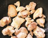 *筍と鶏もも肉・ごぼうの煮物*作り方3写真