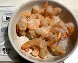冷凍庫にあったアボカドとむきエビで！作り方2写真