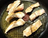 市販のタプナードで♪鯖ソテーのサラダ風作り方1写真