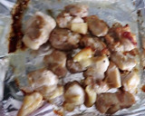 塩糀につけて一度焼いた鶏肉と、茗荷の煮物作り方2写真