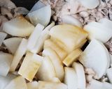 簡単・美味しい♪大根と豚バラの甘辛炒め作り方2写真