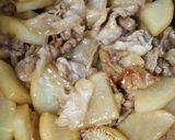 簡単・美味しい♪大根と豚バラの甘辛炒め作り方3写真