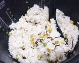 もち麦入りおにぎり えんどう豆と塩昆布作り方5写真