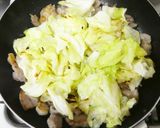 豚ロースとキャベツの甘辛コチュジャン炒め作り方10写真