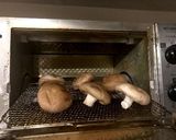 塩昆布で簡単！焼きシイタケのご飯作り方3写真