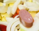 鍋一杯に野菜つめこむ具沢山ミネストローネ作り方2写真