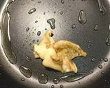 ニラとベーコンのトリフ塩焼きうどん作り方1写真